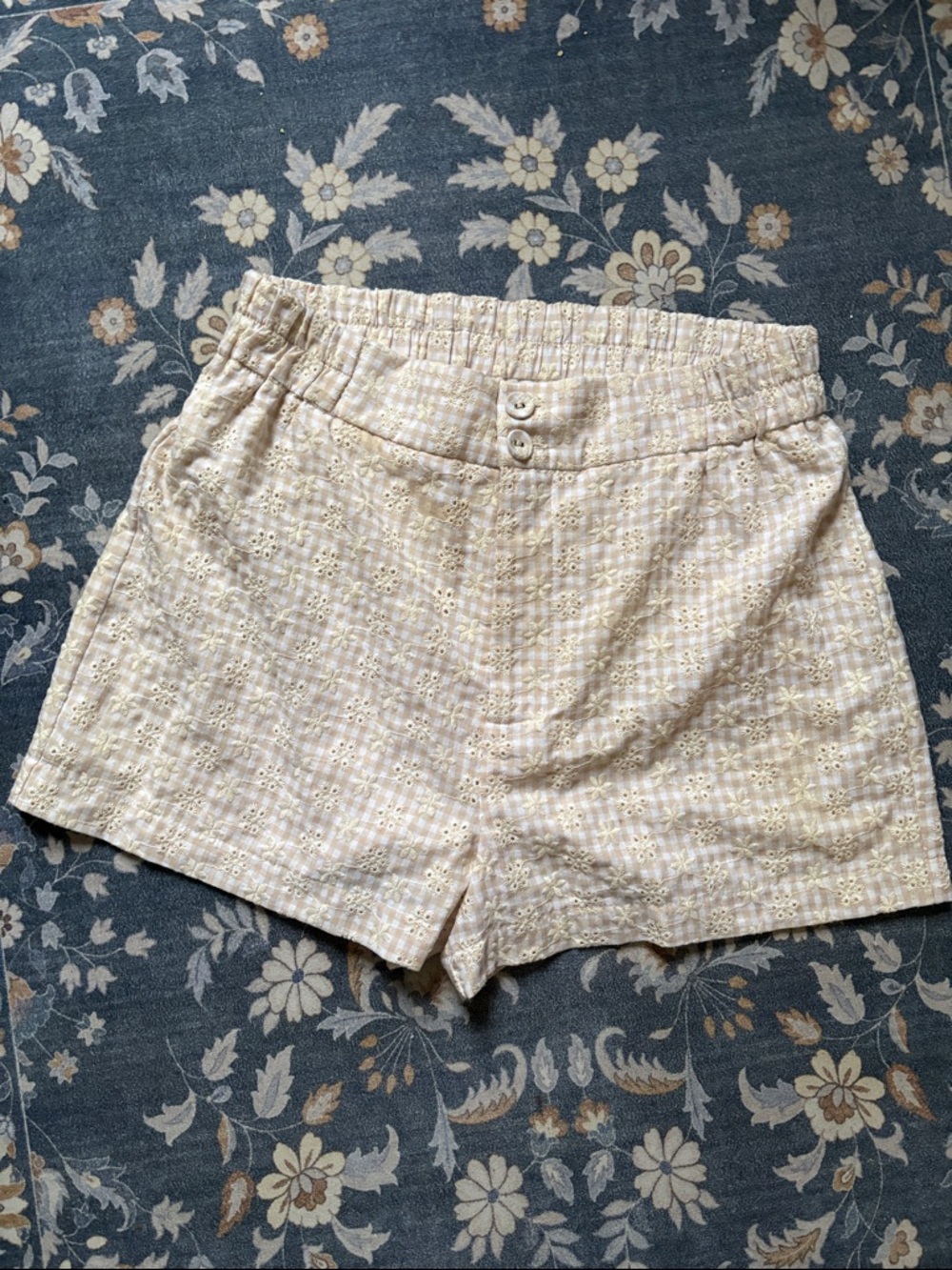 Hem & Thread Cream Eyelet High-Waist Shorts